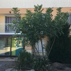 Irigny: Maison Calme A 10 Minutes De Lyon Appartement Irigny